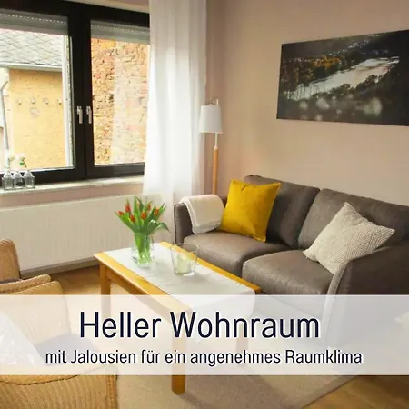Ferienhaus Schwaab-Scherr, Genau Zwischen Bernkastel-Kues Und Traben-Trarbach, Mit Kostenlosem Oepnv-Ticket Fuer Bus Und Bahn, Parkplaetzen, Fahrradgarage Und Vielen Tipps Erden Esterno foto