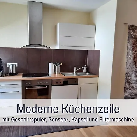 Ferienhaus Schwaab-Scherr, Genau Zwischen Bernkastel-Kues Und Traben-Trarbach, Mit Kostenlosem Oepnv-Ticket Fuer Bus Und Bahn, Parkplaetzen, Fahrradgarage Und Vielen Tipps Erden Esterno foto